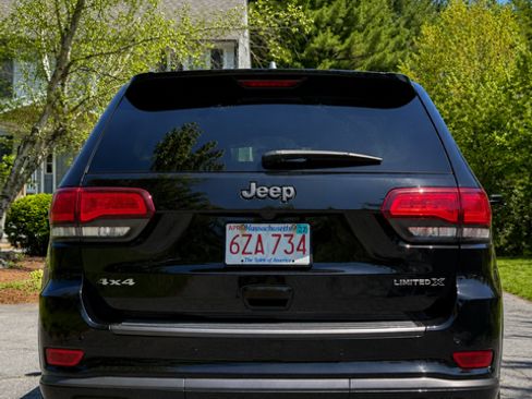 Used 2020 Jeep Grand Cherokee Limited X AWD/4WD image 4