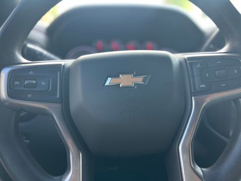 Used 2020 Chevrolet Silverado 1500 LT AWD/4WD image 15