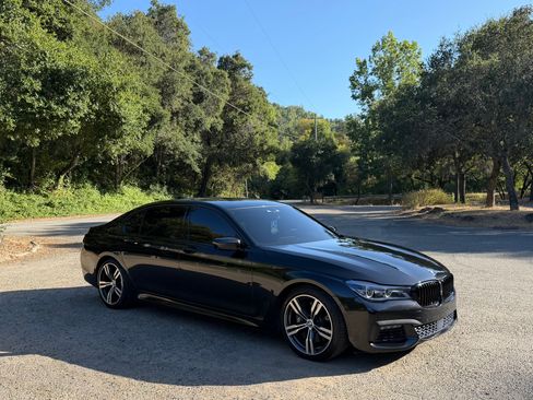 Used 2016 BMW 750i xDrive AWD/4WD image 5