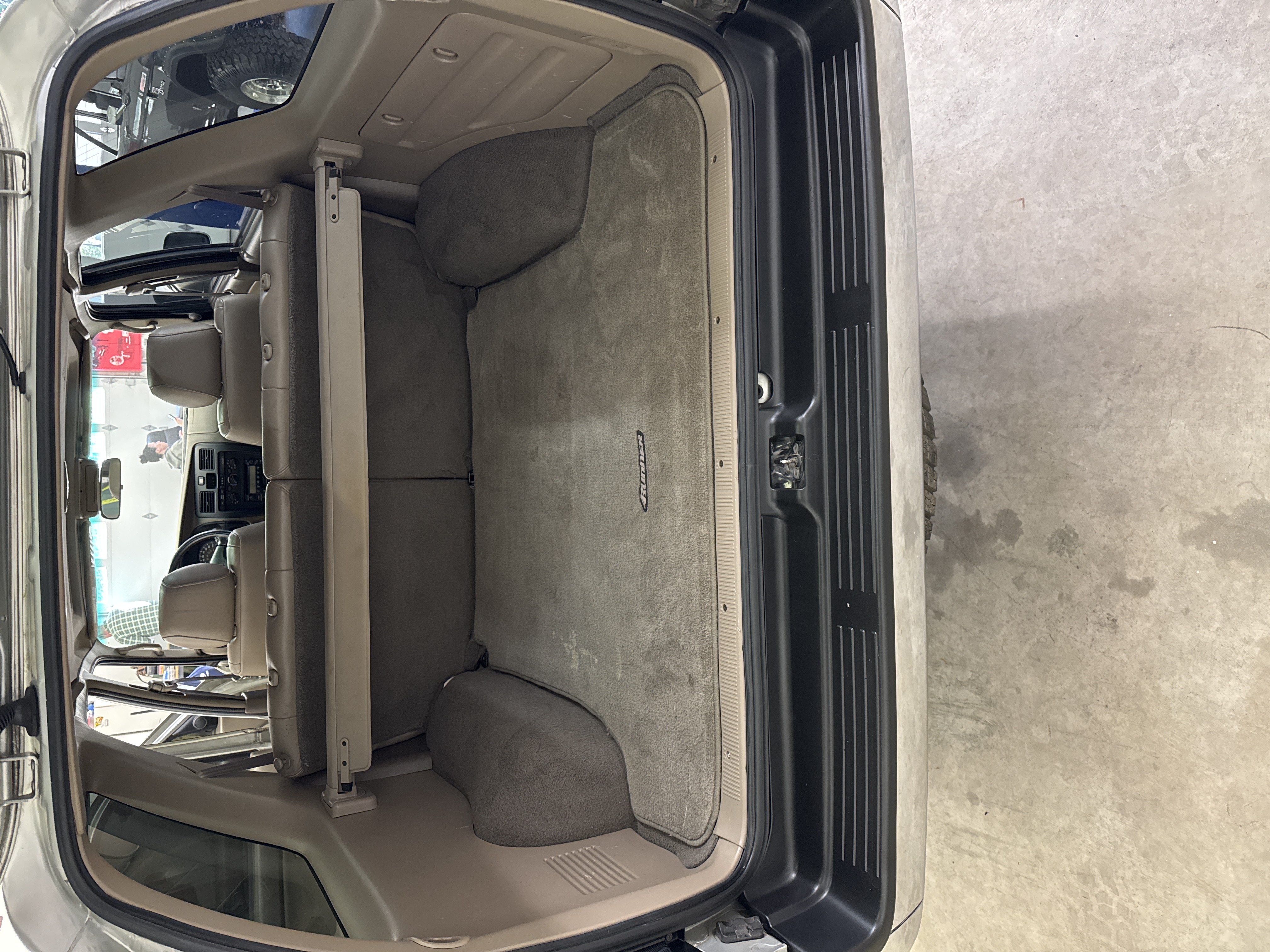 Used 2001 Toyota 4Runner SR5 AWD/4WD image 12