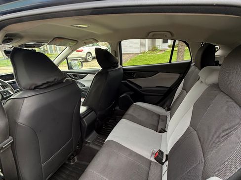 Used 2018 Subaru Crosstrek 2.0i AWD/4WD image 9