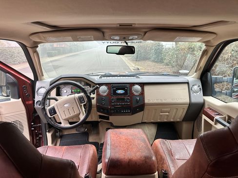 Used 2008 Ford F350 King Ranch image 6