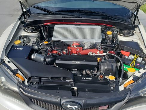 Used 2010 Subaru Impreza WRX STI image 31