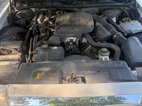 Used 2010 Mercury Grand Marquis LS RWD image 10