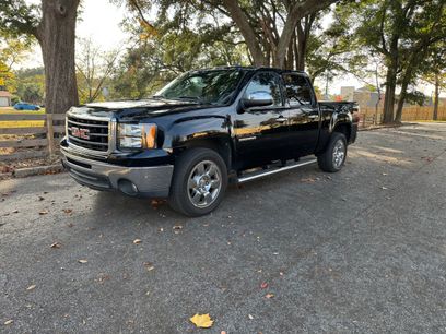 Used 2011 GMC Sierra 1500 SLE w/ Regional Value Package