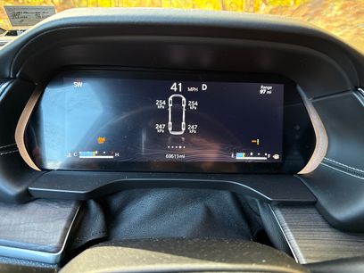 Used 2022 Jeep Grand Cherokee Overland w/ Luxury Tech Group IV