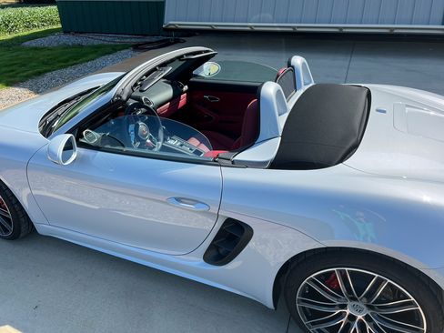 Used 2025 Porsche 718 Boxster S image 8