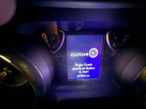 Used 2023 Jeep Wrangler Unlimited Sport image 10