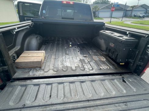 Used 2018 RAM 2500 Laramie w/ Sport Appearance Group image 9