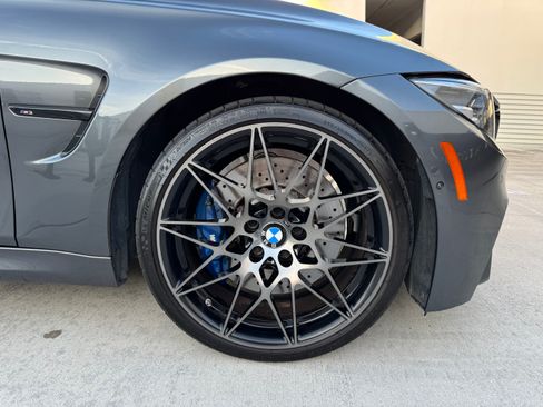 Used 2018 BMW M3 RWD image 19