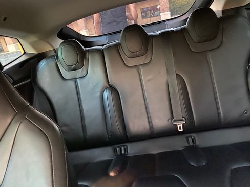 Used 2014 Tesla Model S P85 image 19