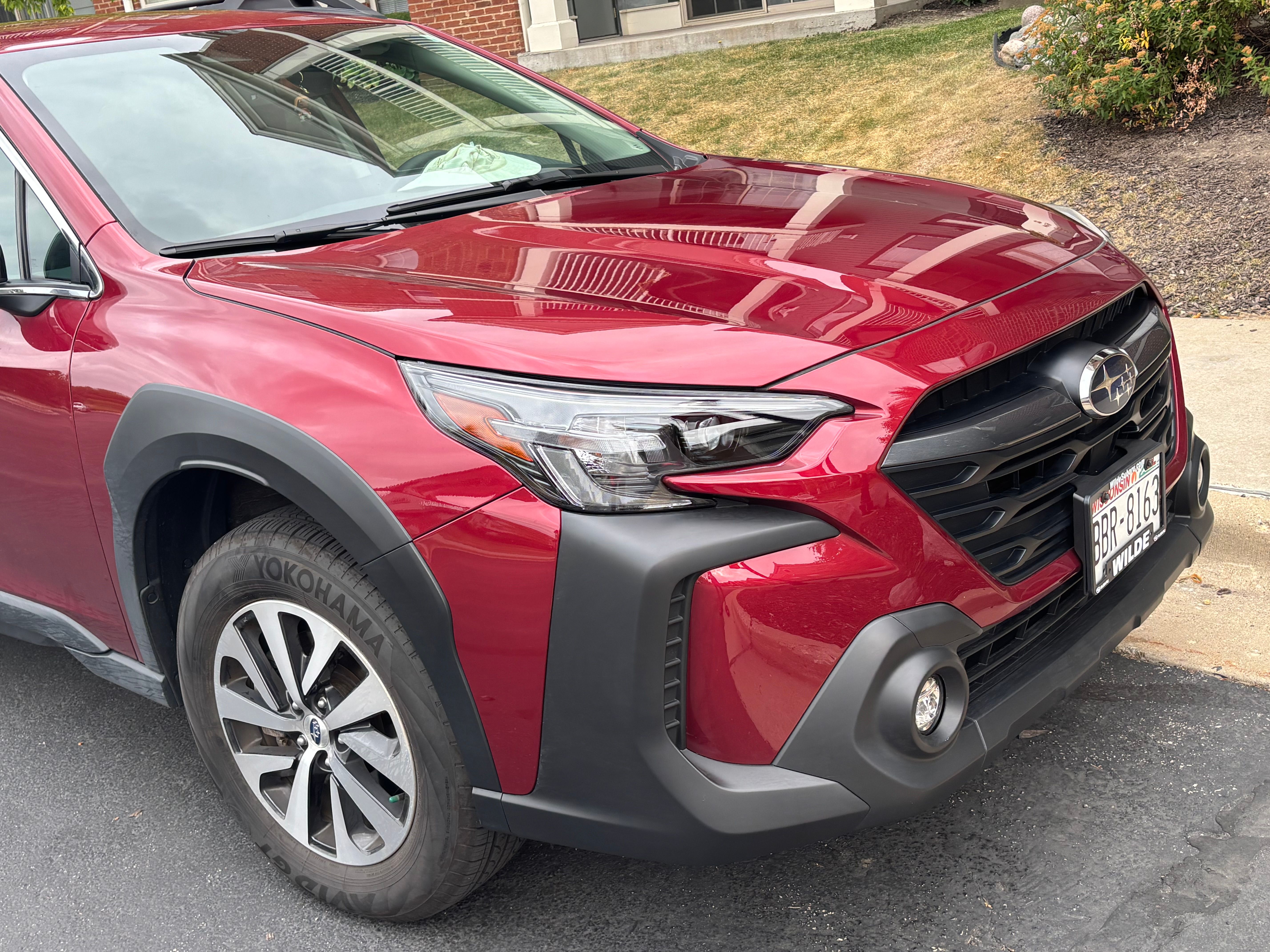 Used 2025 Subaru Outback Premium AWD/4WD image 11