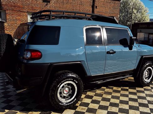 Used 2014 Toyota FJ Cruiser Sport Utility 2D w/ Trail Teams Ultimate Edition image 1