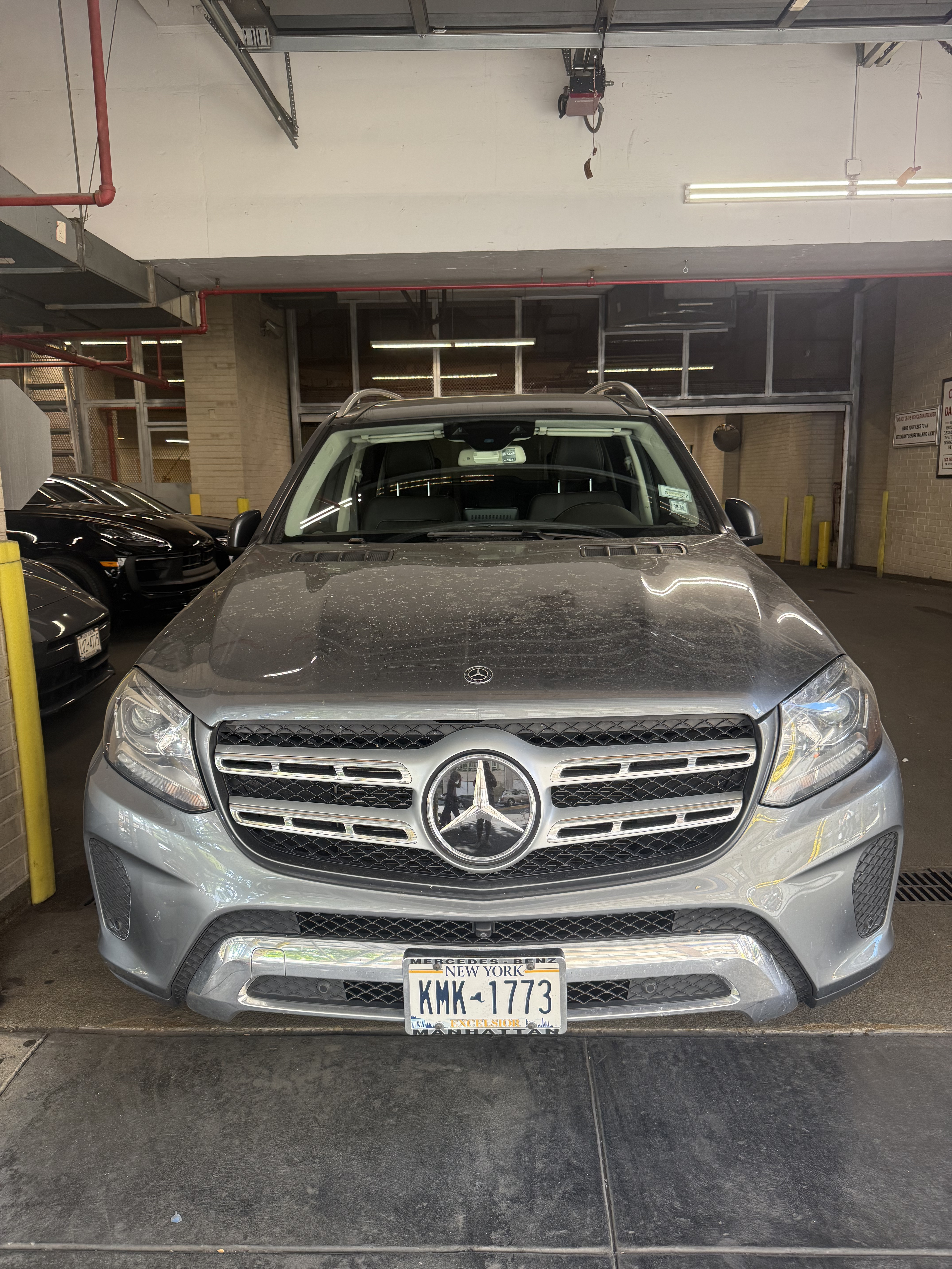 Used 2018 Mercedes-Benz GLS 450 4MATIC image 2