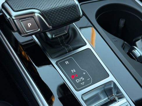 Used 2021 Audi RS 7 Sportback AWD/4WD image 18