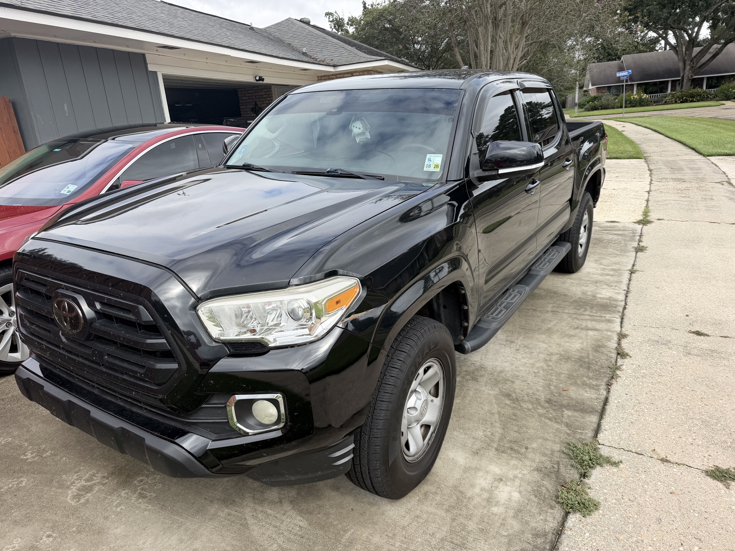 Used 2019 Toyota Tacoma SR w/ SR Convenience Package RWD image 1