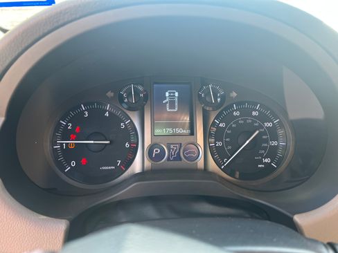 Used 2012 Lexus GX 460 w/ Comfort Plus Pkg AWD/4WD image 8