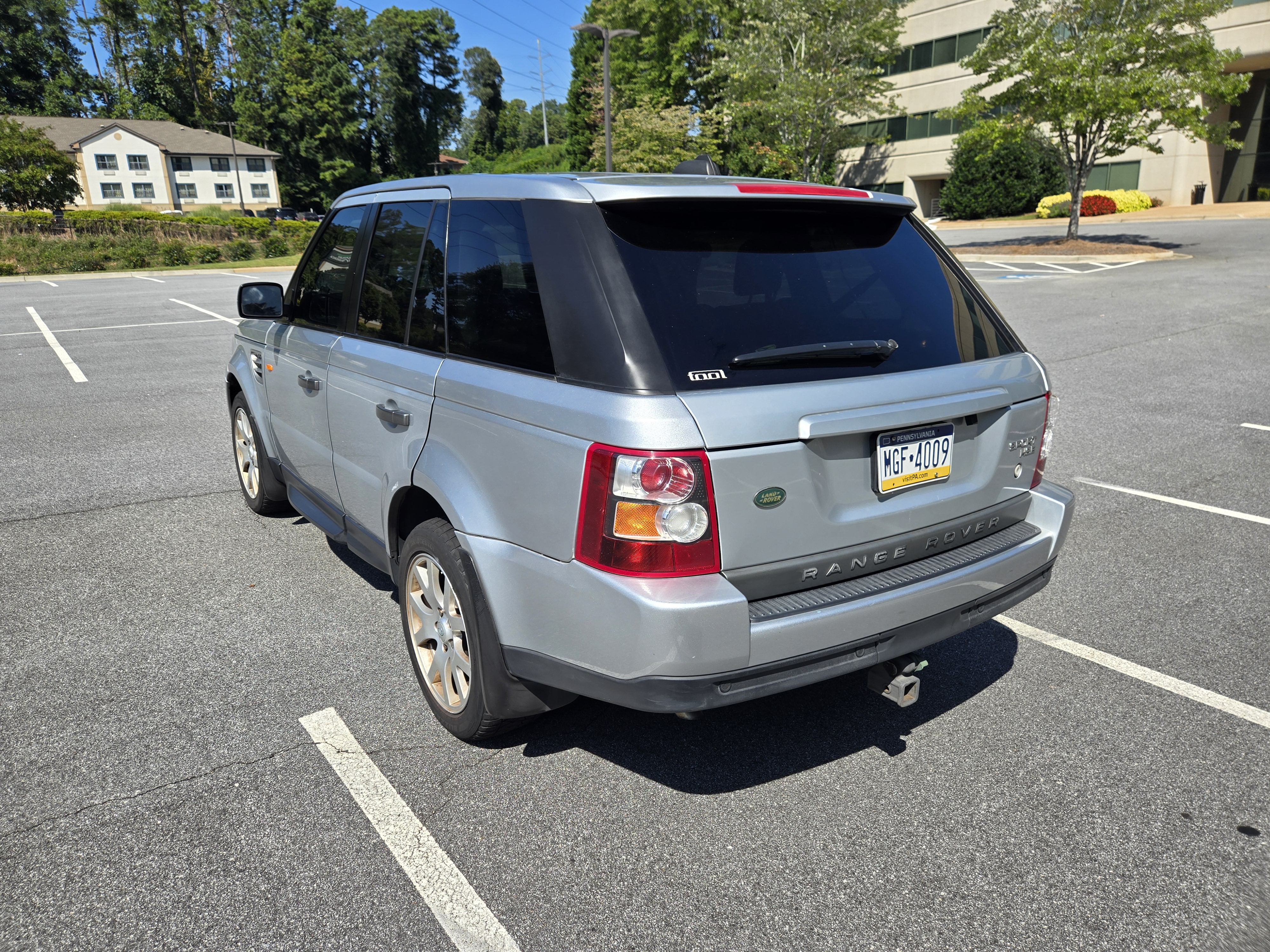 Used 2008 Land Rover Range Rover Sport HSE AWD/4WD image 13