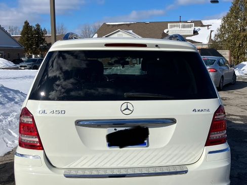Used 2011 Mercedes-Benz GL 450 4MATIC image 19