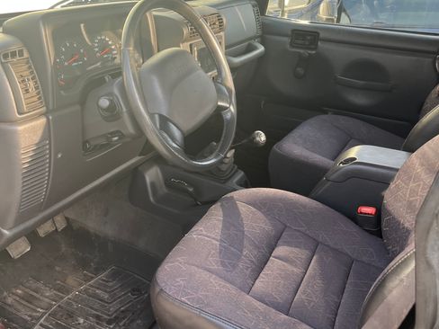 Used 2002 Jeep Wrangler Sport AWD/4WD image 5