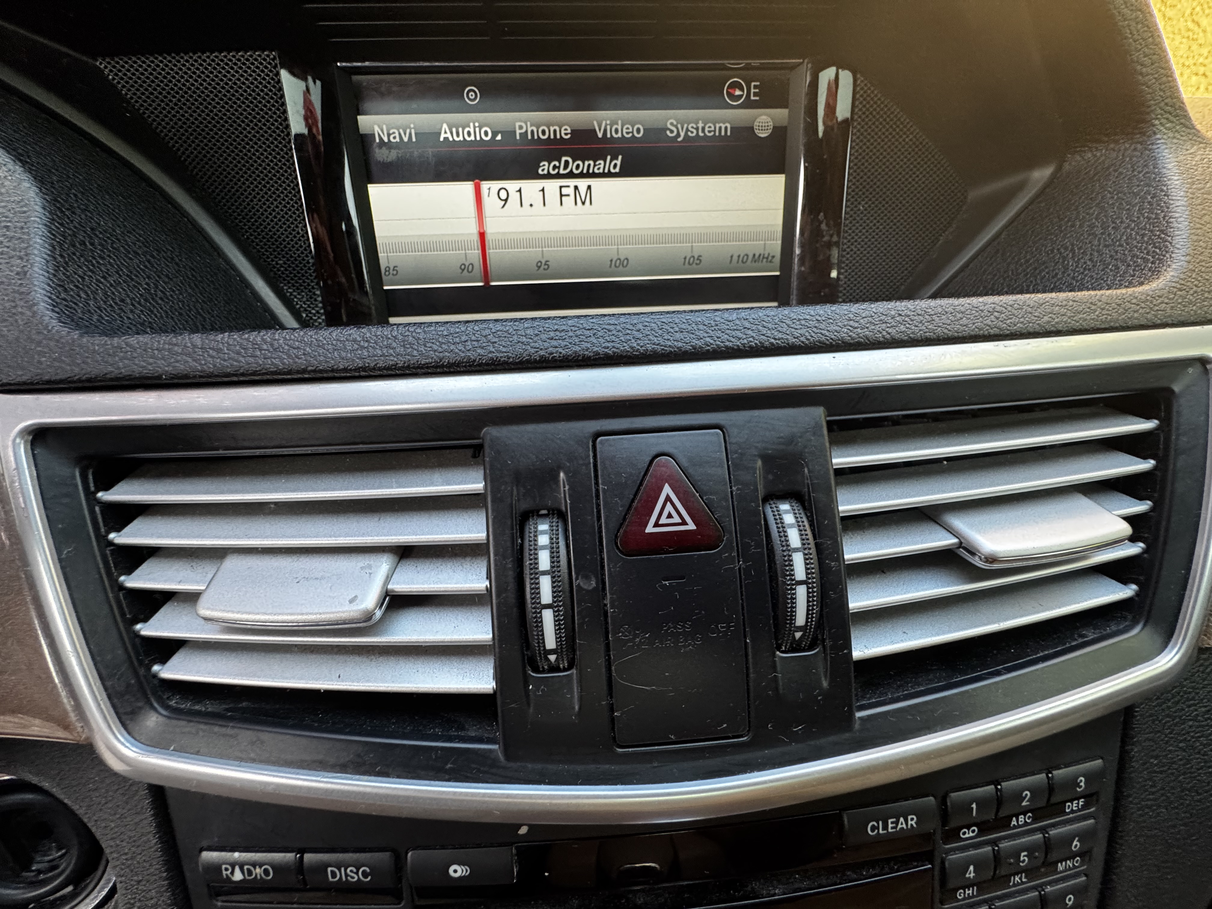 Used 2013 Mercedes-Benz E 350 Sedan image 15