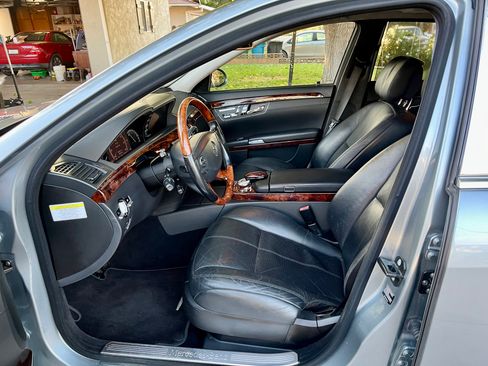 Used 2007 Mercedes-Benz S 600 image 12
