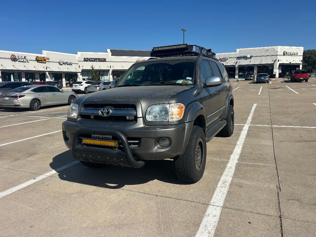 Used 2007 Toyota Sequoia Limited AWD/4WD image 2