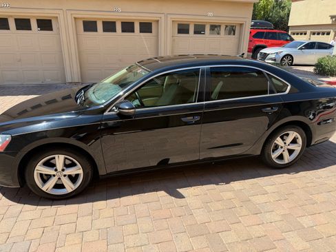 Used 2012 Volkswagen Passat 2.5 SE image 6