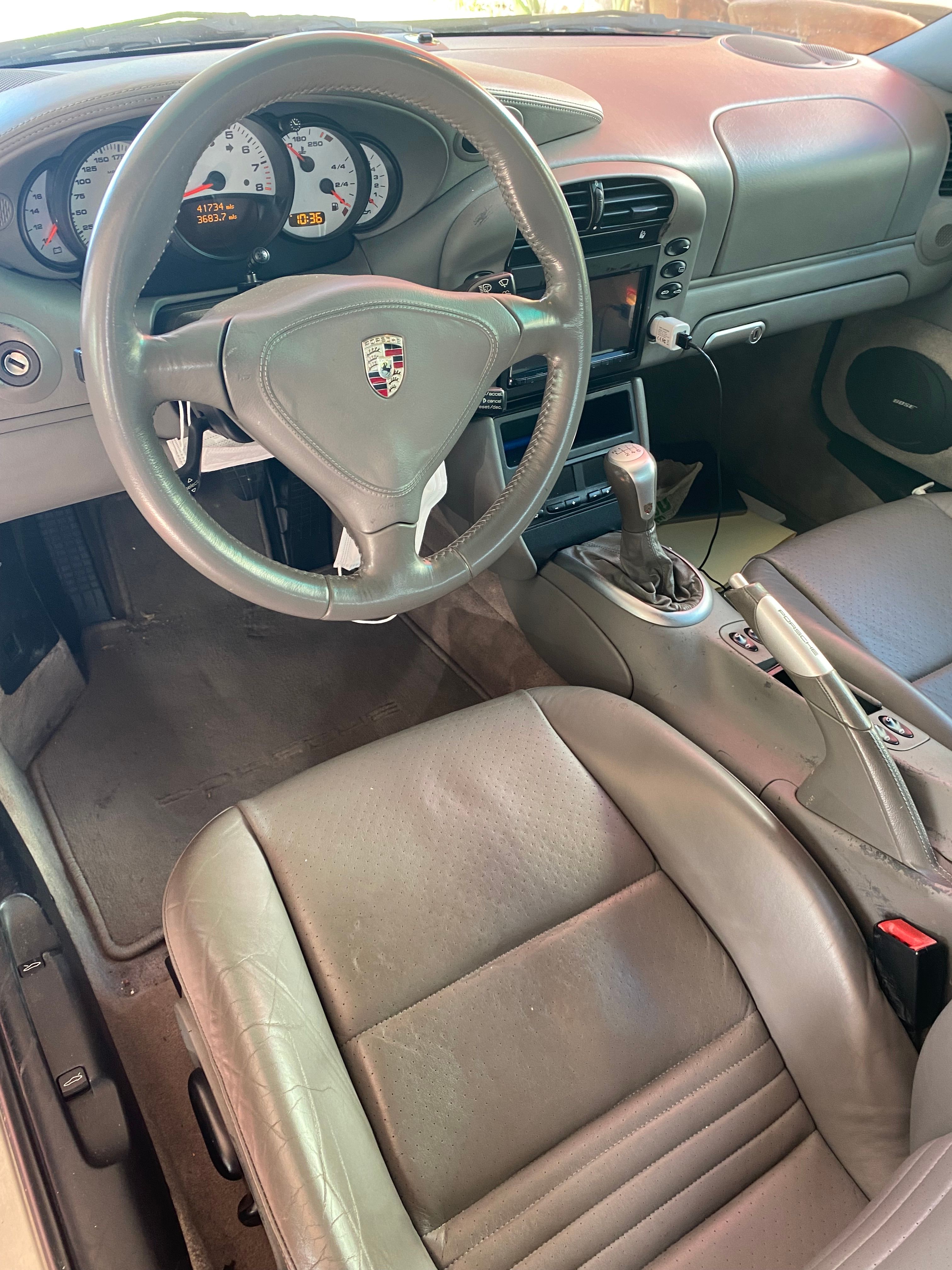 Used 2002 Porsche 911 Carrera 4 AWD/4WD image 4
