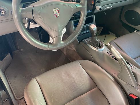 Used 2002 Porsche 911 Carrera 4 AWD/4WD image 4