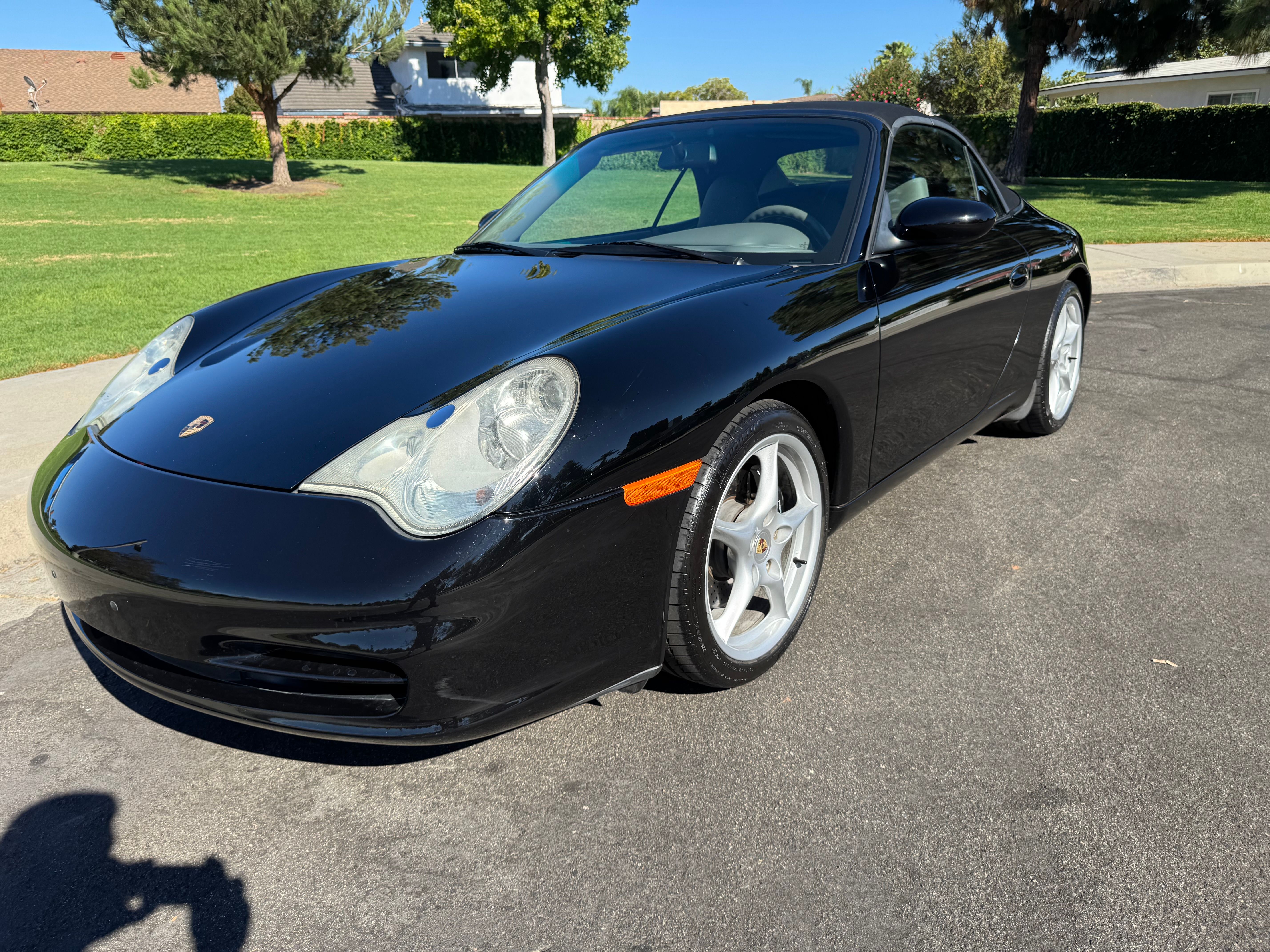 Used 2004 Porsche 911 Cabriolet image 6