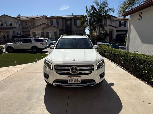 Used 2020 Mercedes-Benz GLB 250 4MATIC image 5