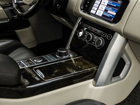 Used 2014 Land Rover Range Rover Supercharged AWD/4WD image 14