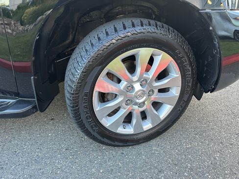 Used 2008 Toyota Sequoia Limited AWD/4WD image 23