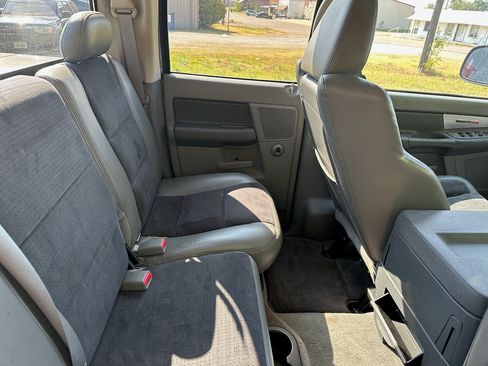 Used 2006 Dodge Ram 1500 Truck 2WD Quad Cab image 13