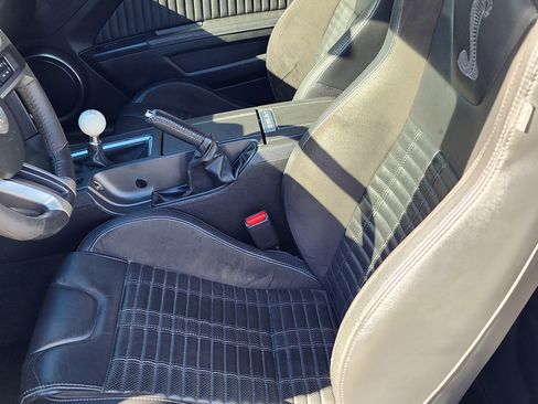 Used 2014 Ford Mustang Shelby GT500 w/ Equipment Group 821A image 9