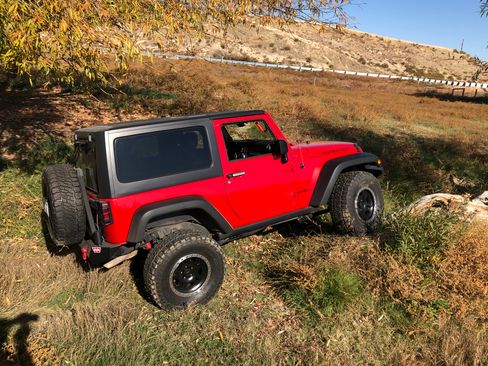 Used 2014 Jeep Wrangler Rubicon w/ Dual Top Group AWD/4WD image 14