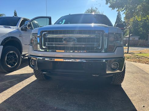 Used 2013 Ford F150 XLT w/ Luxury Equipment Group AWD/4WD image 8