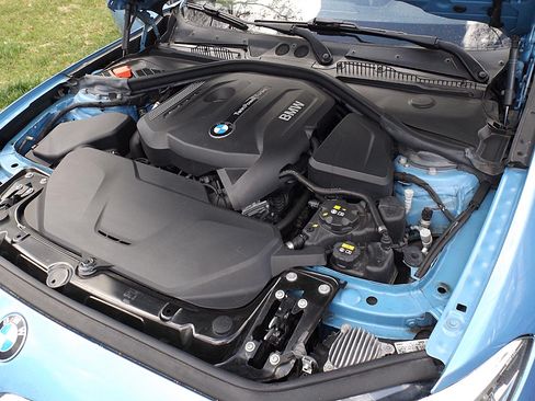 Used 2019 BMW 230i Coupe w/ Convenience Package image 26