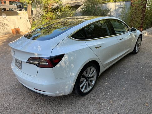 Used 2018 Tesla Model 3 Long Range image 14