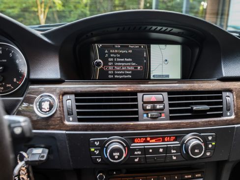 Used 2012 BMW 335i Convertible RWD image 14