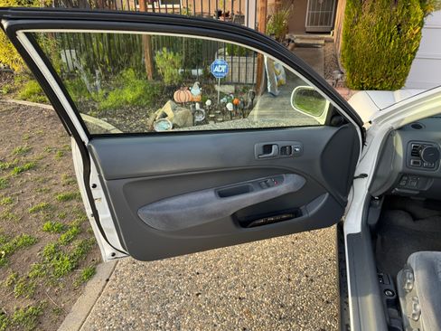 Used 2000 Honda Civic EX image 12