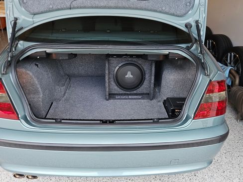 Used 2005 BMW 330i Sedan image 11