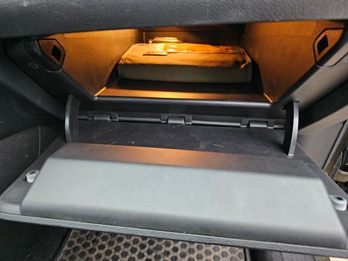 Used 2016 Jeep Cherokee Sport w/ Cold Weather Group image 26