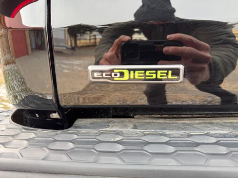 Used 2023 Jeep Gladiator Rubicon w/ LED Lighting Group image 4