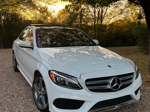 Used 2015 Mercedes-Benz C 300 Sedan image 28