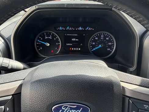 Used 2021 Ford Expedition Max XLT image 6