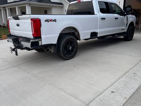 Used 2023 Ford F350 XL w/ Snow Plow/Camper Package image 2