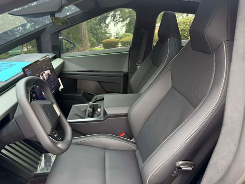 Used 2024 Tesla Cybertruck Cyberbeast image 8