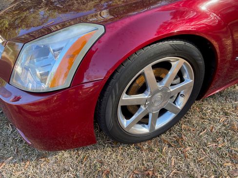 Used 2006 Cadillac XLR image 14